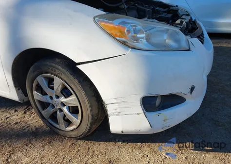 2013 Toyota Matrix S z USA, uszkodzony, nr VIN 2T1KE4EE1DC051430